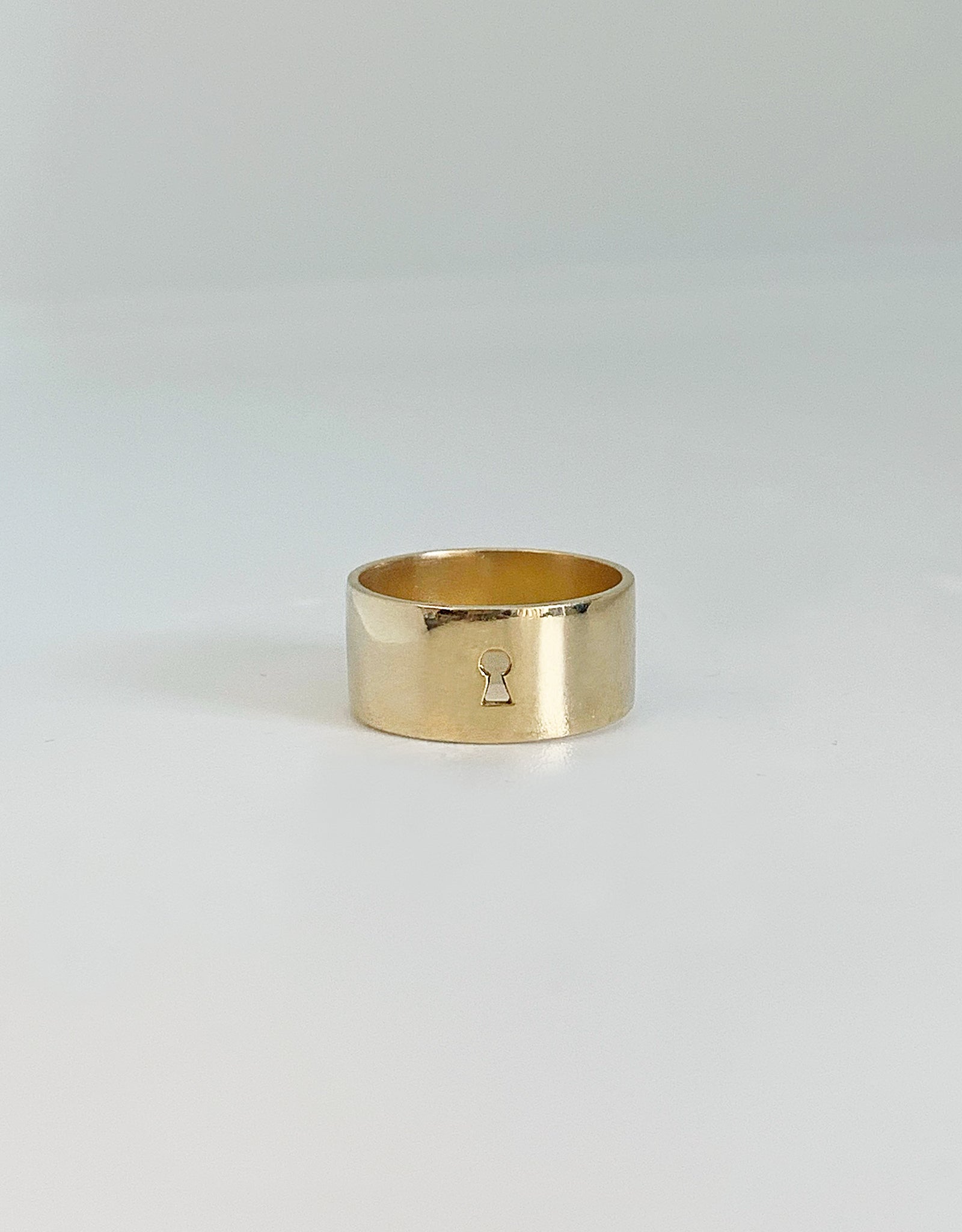 【gold】key hole band ring 9