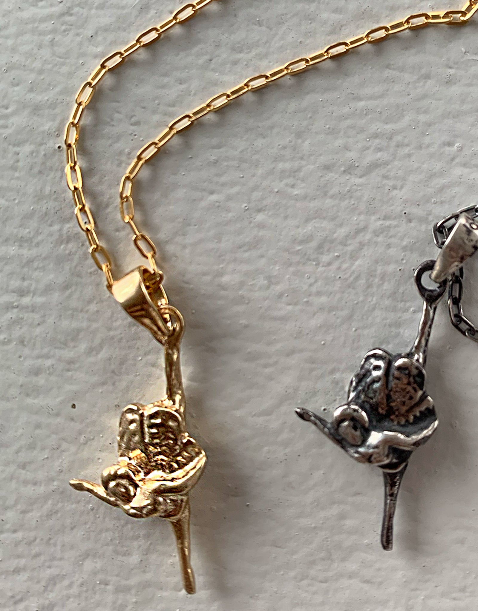 【gold】charm necklace / ballerina