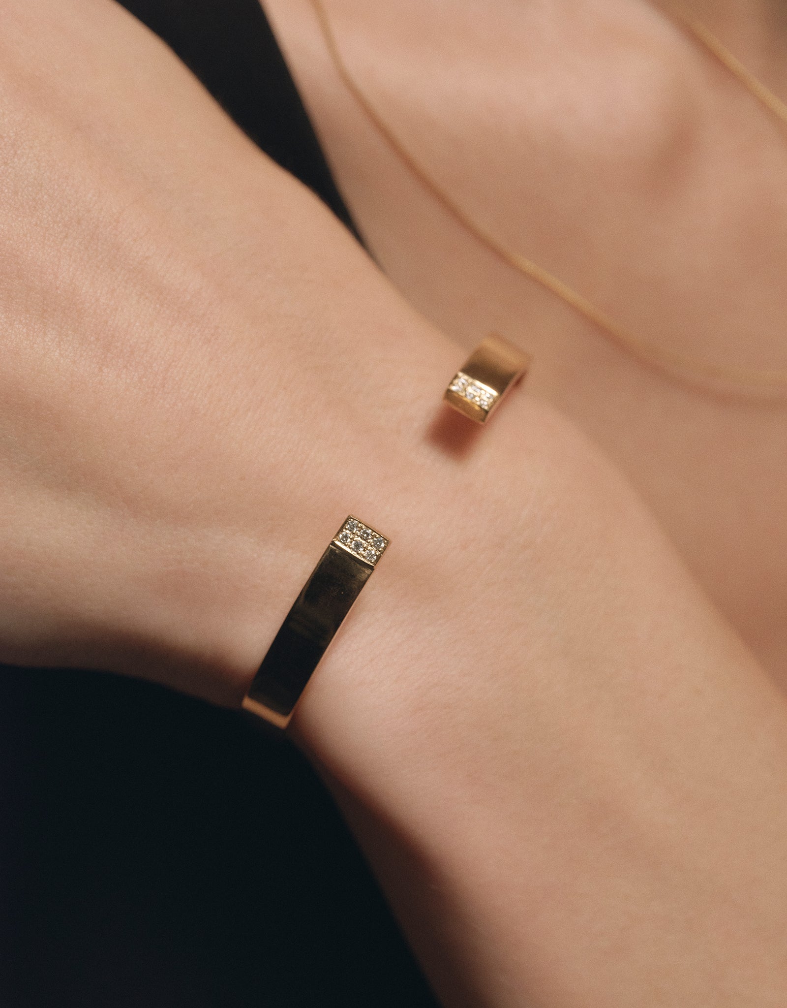 値下げ中】Miss 可愛がり MONDIAL Jeweler バングル
