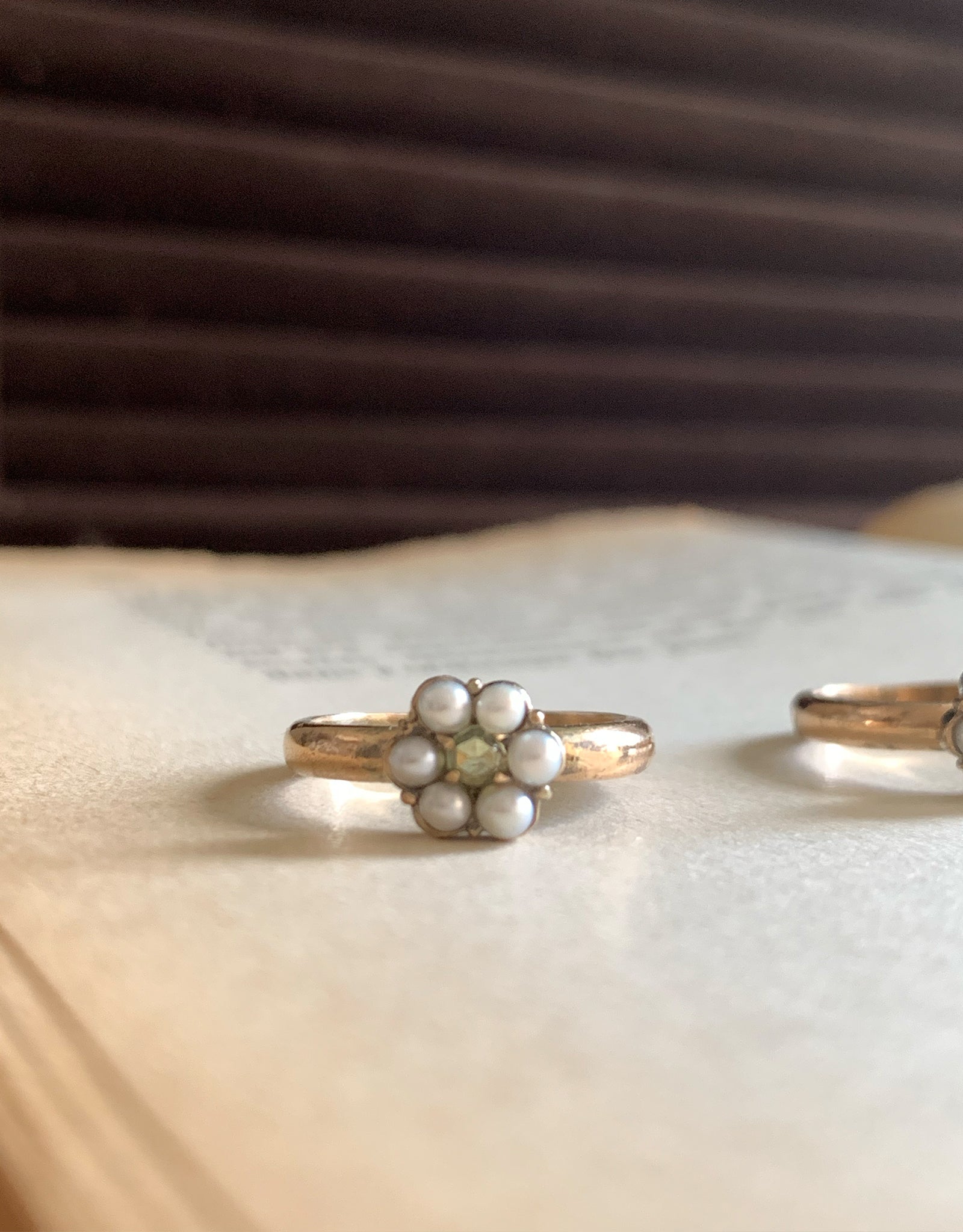 daisy ring