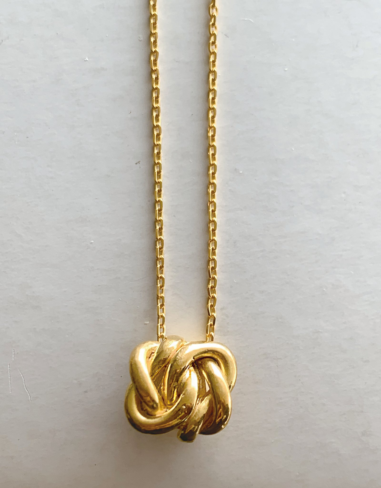 【gold】knot necklace