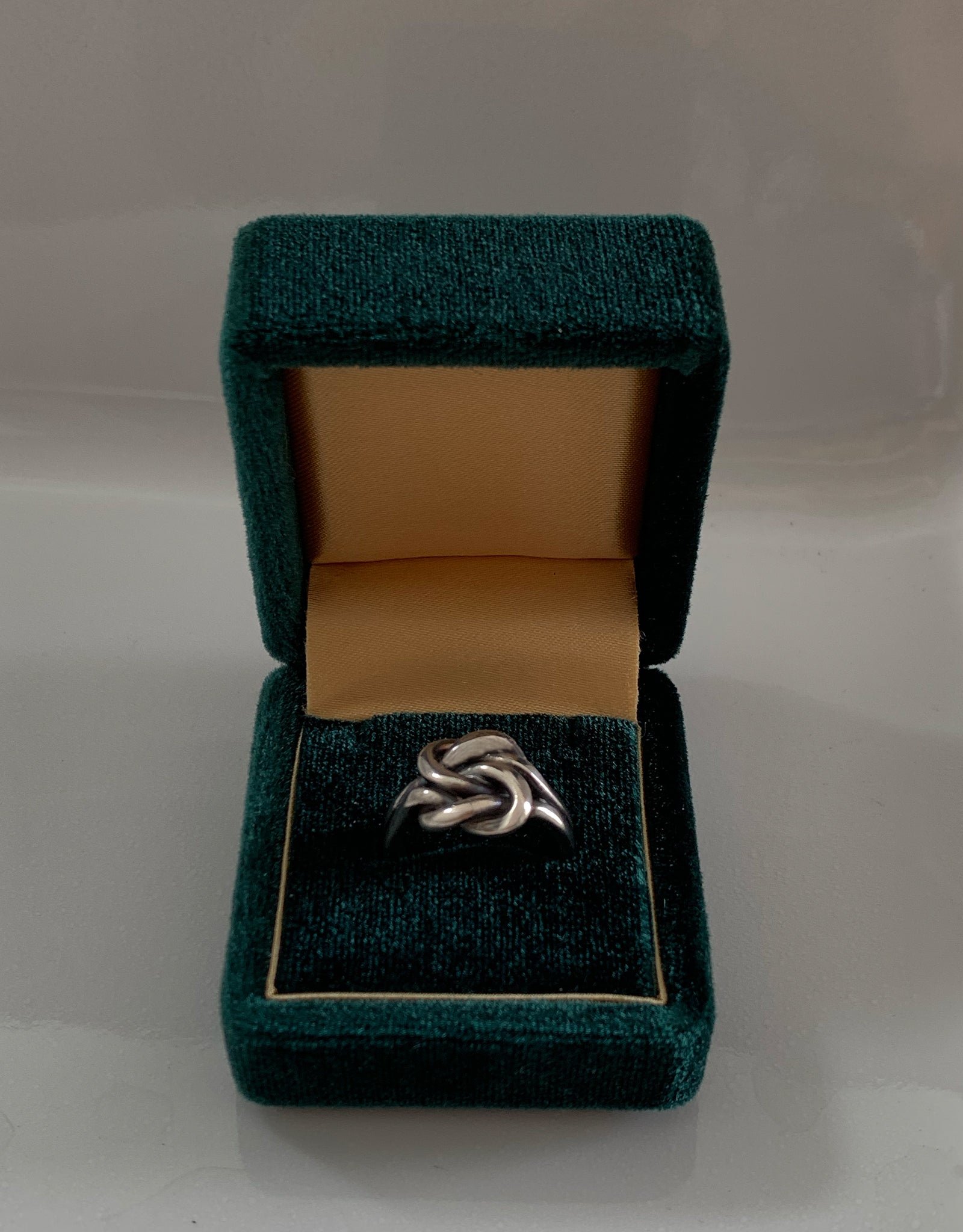 silver】knot ring｜PARCA -ロマンティックなvintageムード漂うK18中心
