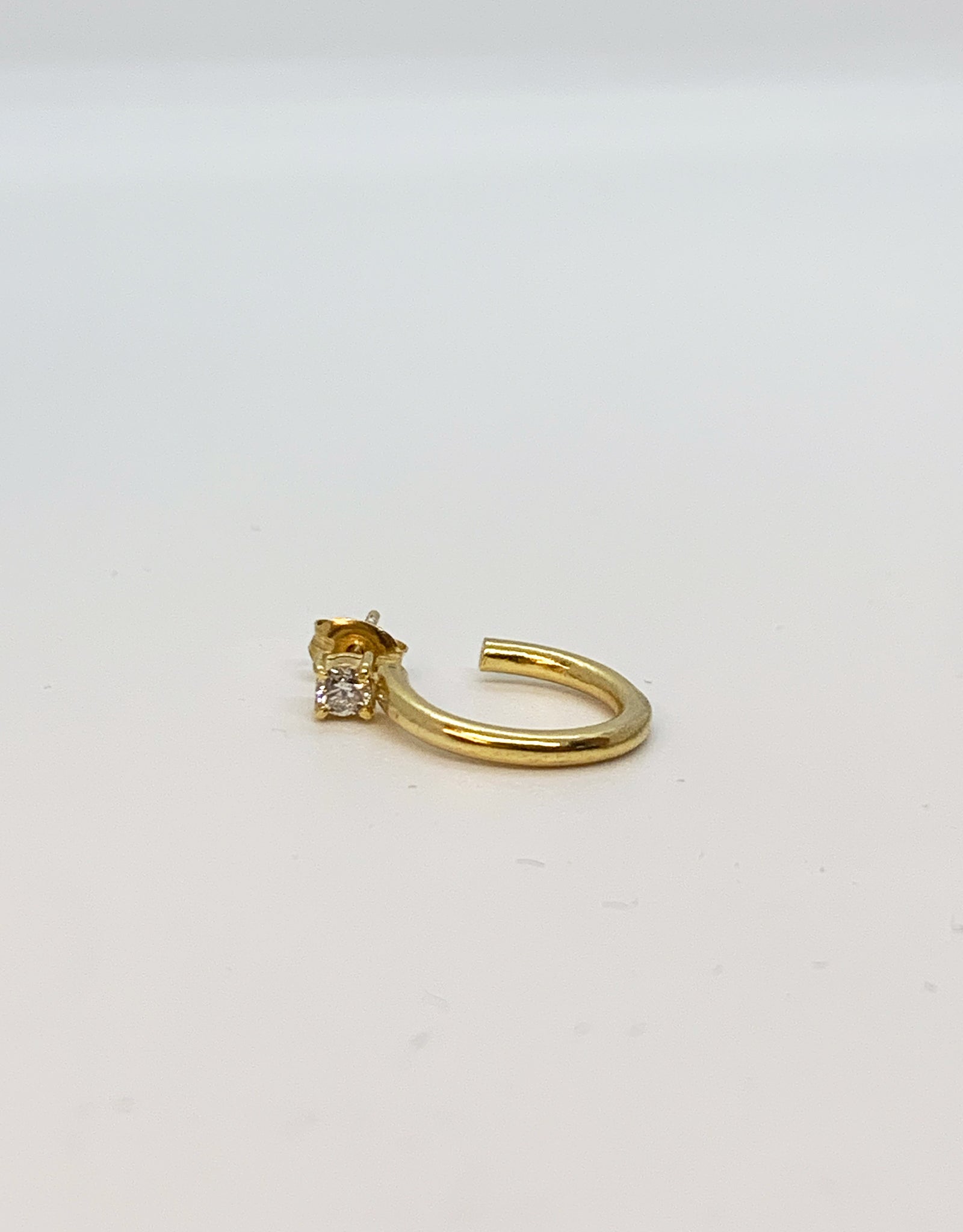 【gold】hoop diamond pierce