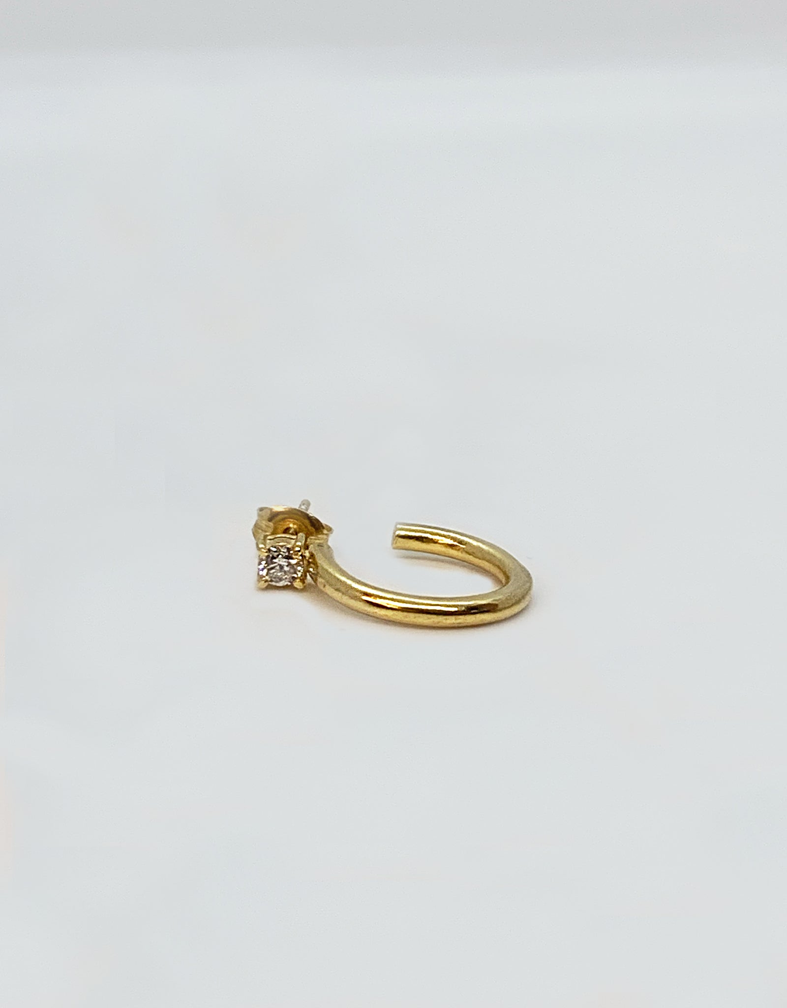 【gold】hoop diamond pierce