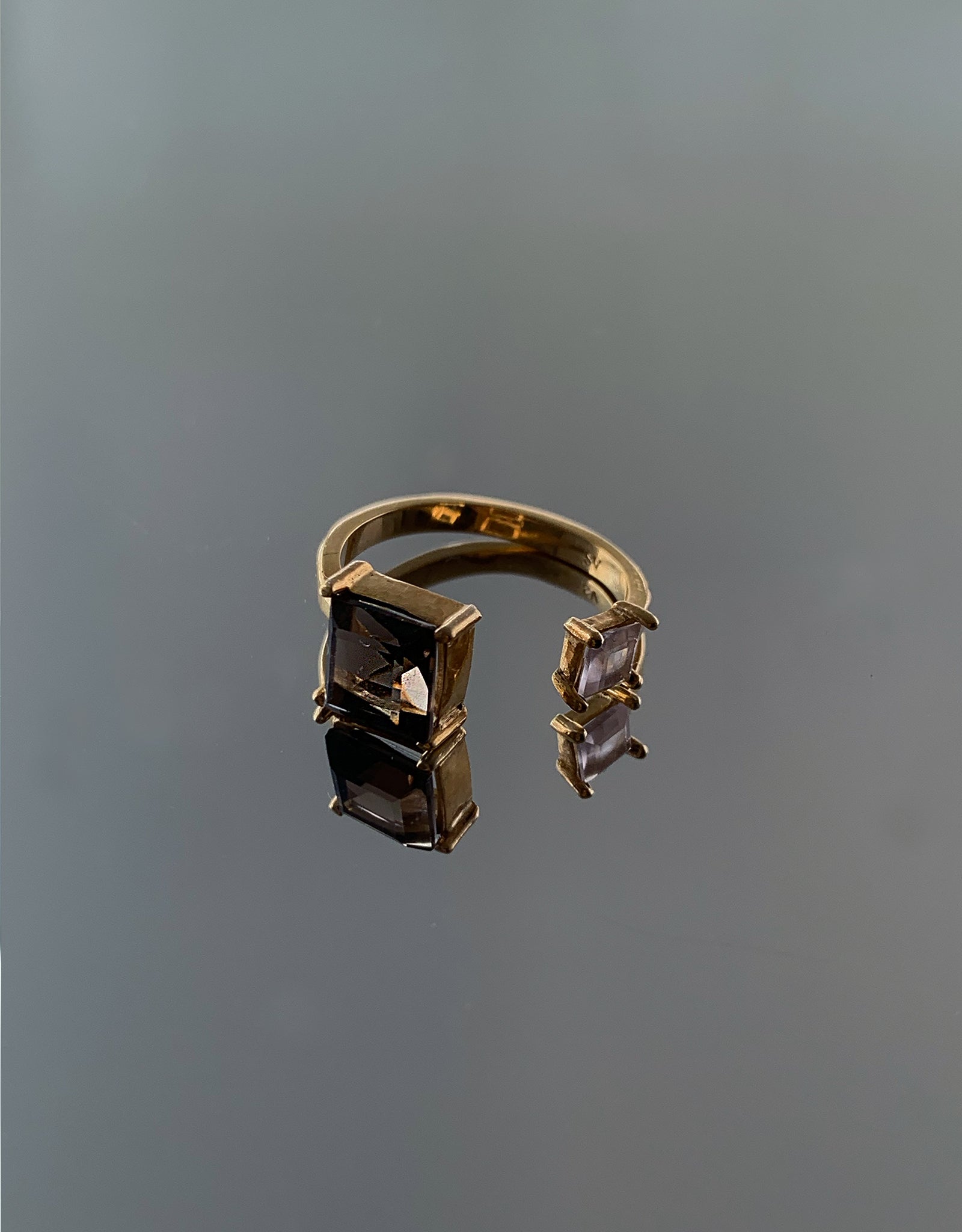 【colored stone】surveiller ring