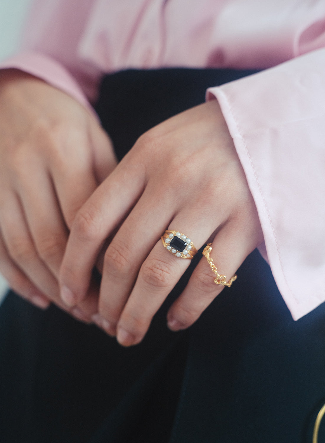 【gold】cosmos ring / onyx