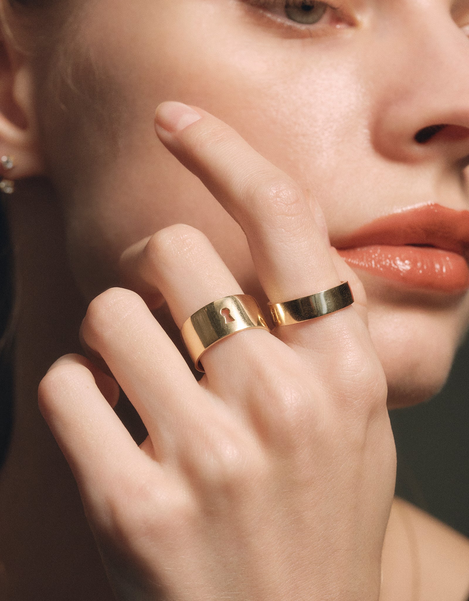 【gold】key hole band ring 9